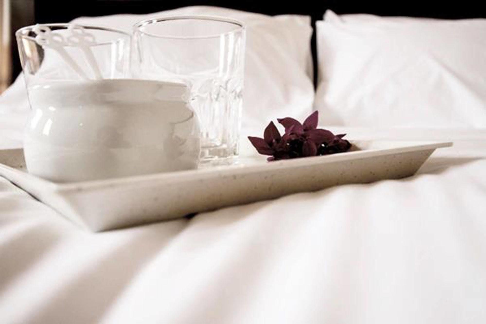 8 Boutique By The Sea Hotell Tanjung Tokong Exteriör bild
