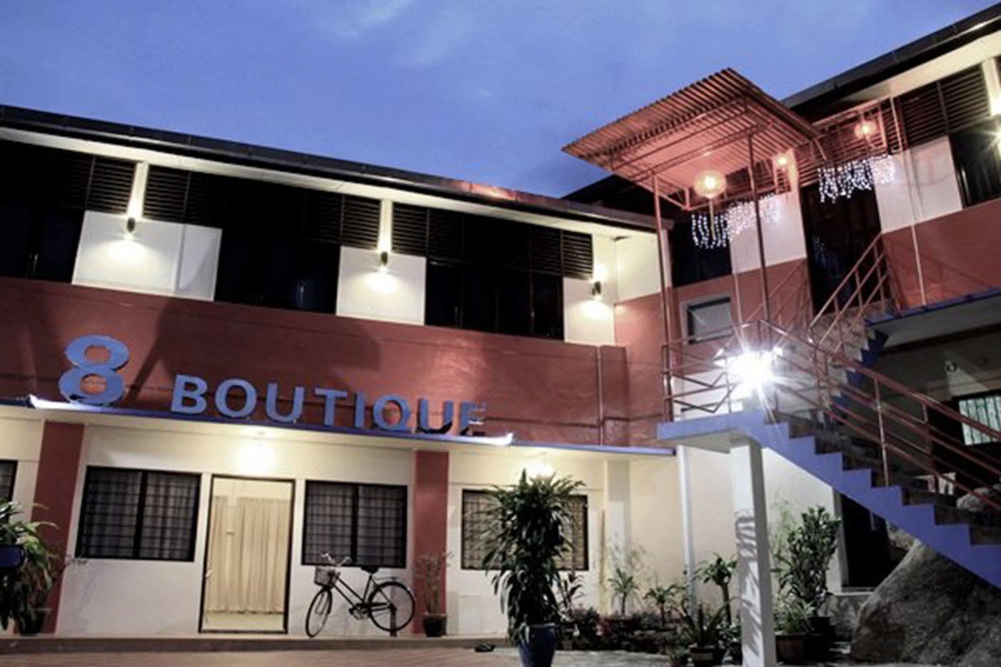 8 Boutique By The Sea Hotell Tanjung Tokong Exteriör bild