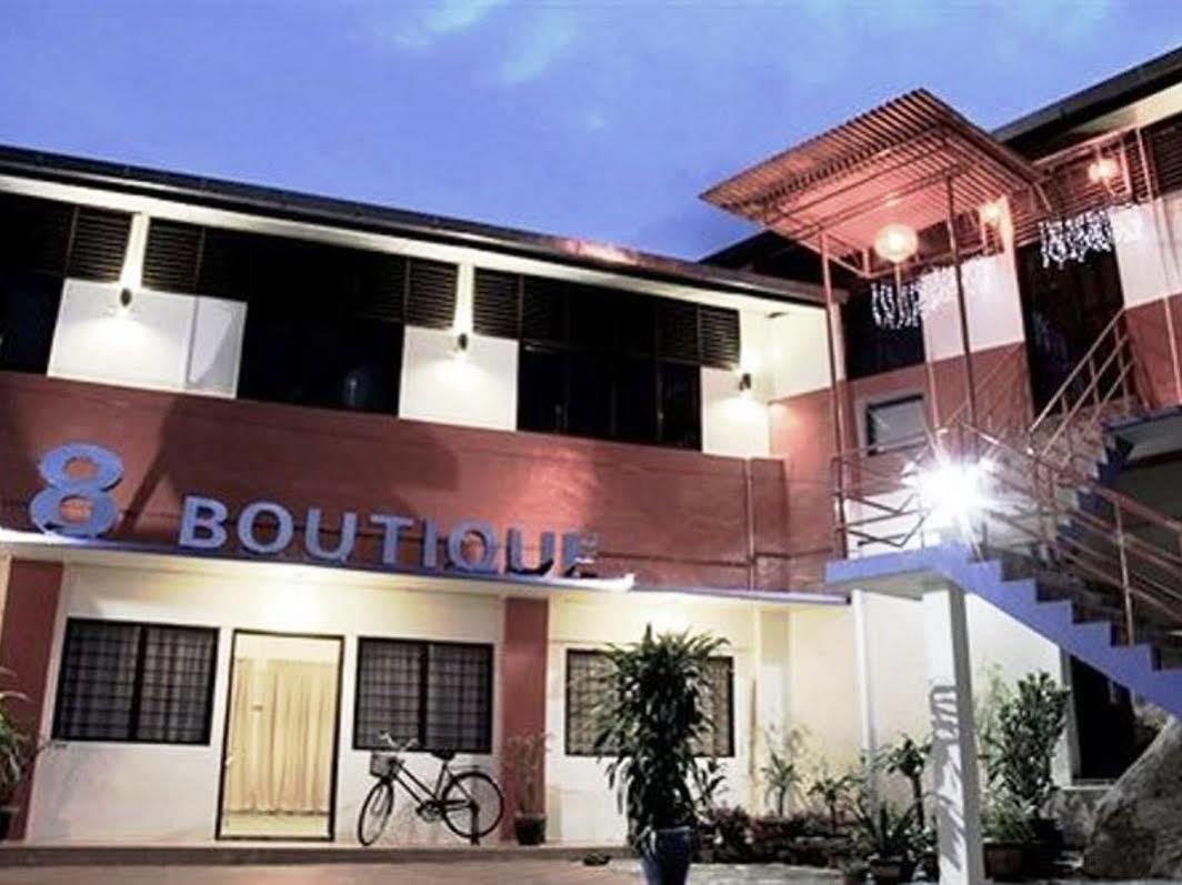 8 Boutique By The Sea Hotell Tanjung Tokong Exteriör bild
