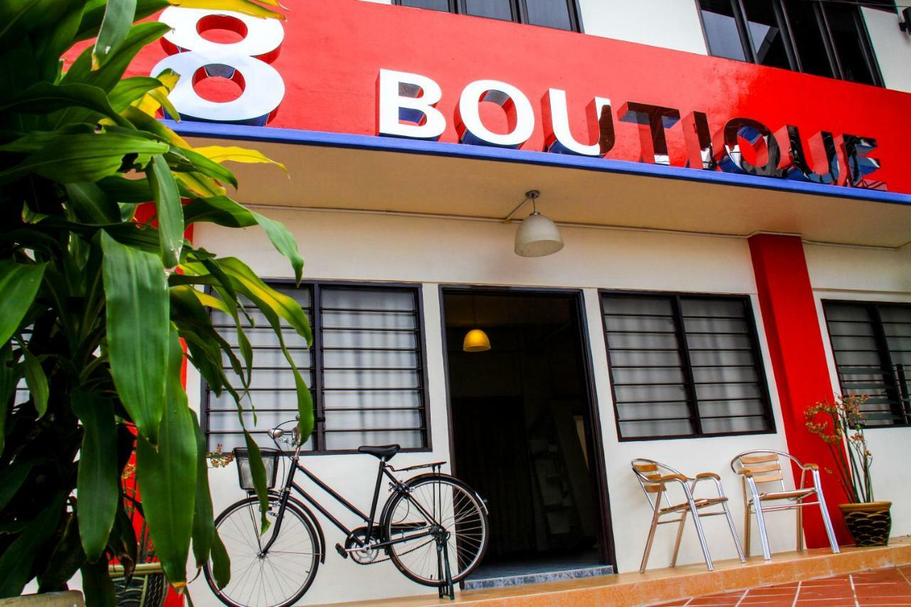 8 Boutique By The Sea Hotell Tanjung Tokong Exteriör bild
