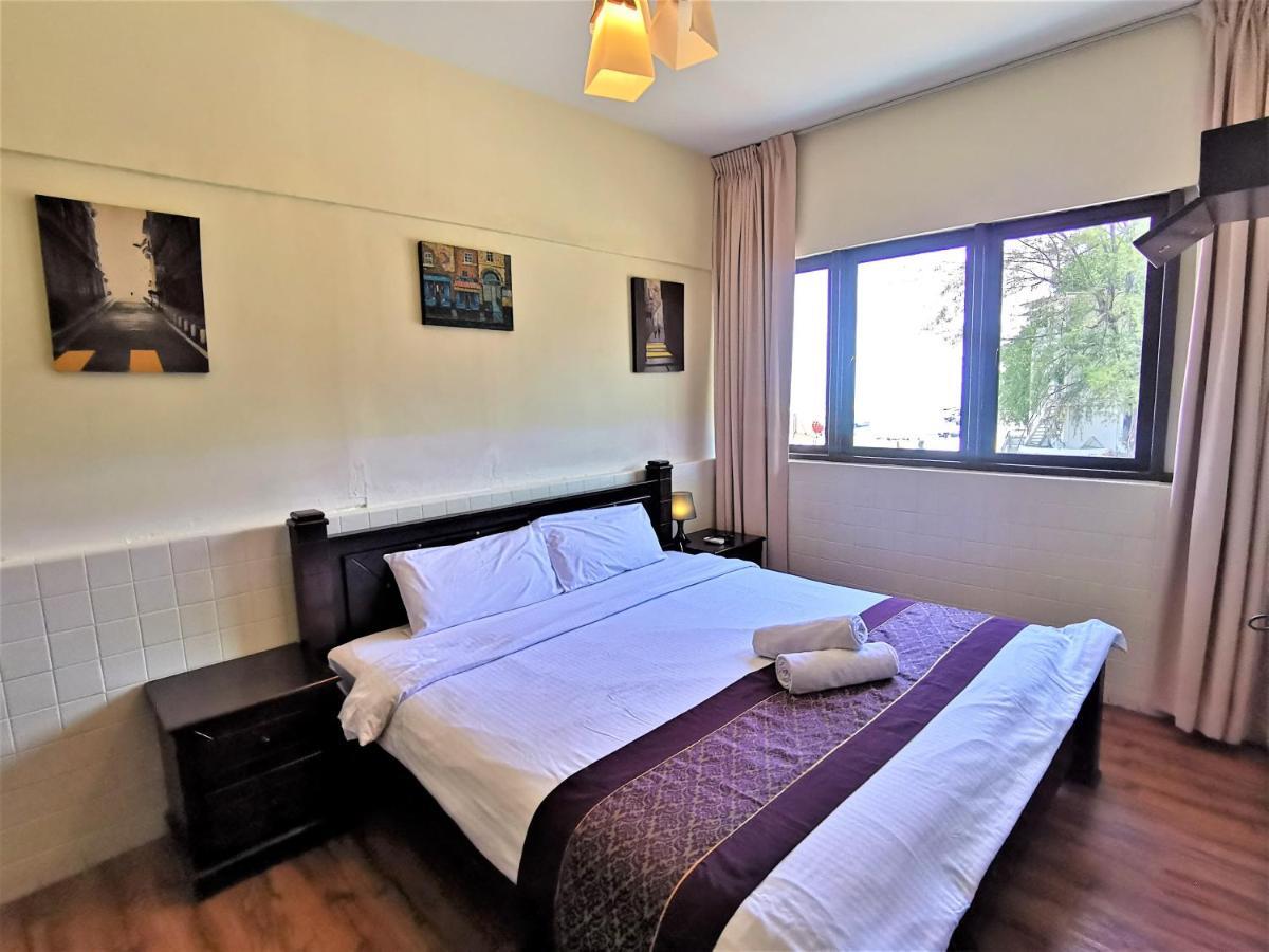8 Boutique By The Sea Hotell Tanjung Tokong Exteriör bild